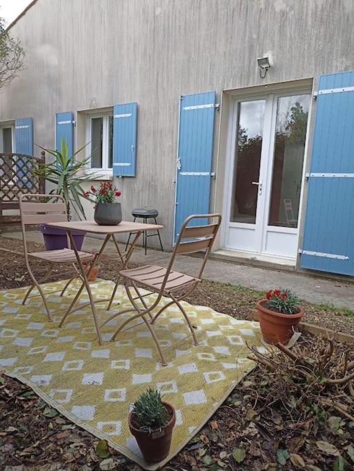 Apartment Avec Jardin *
